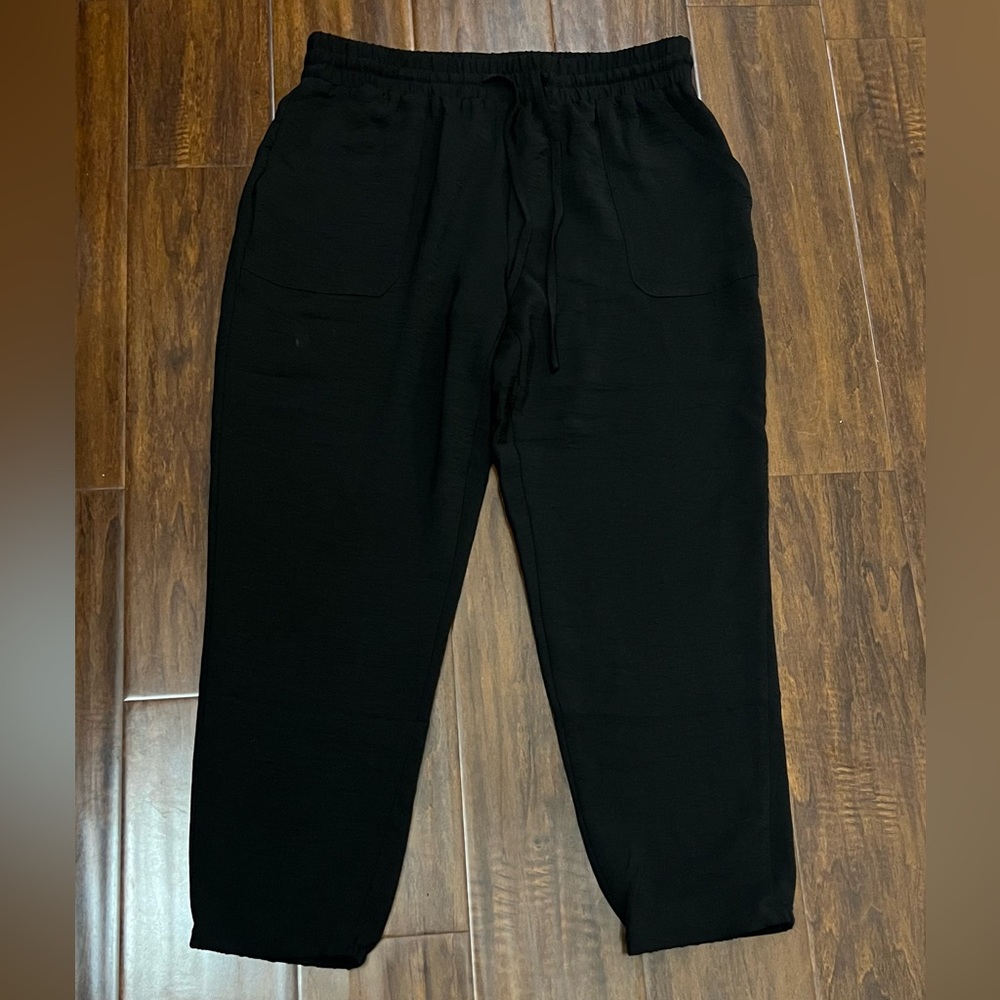 Black thin summer pants
